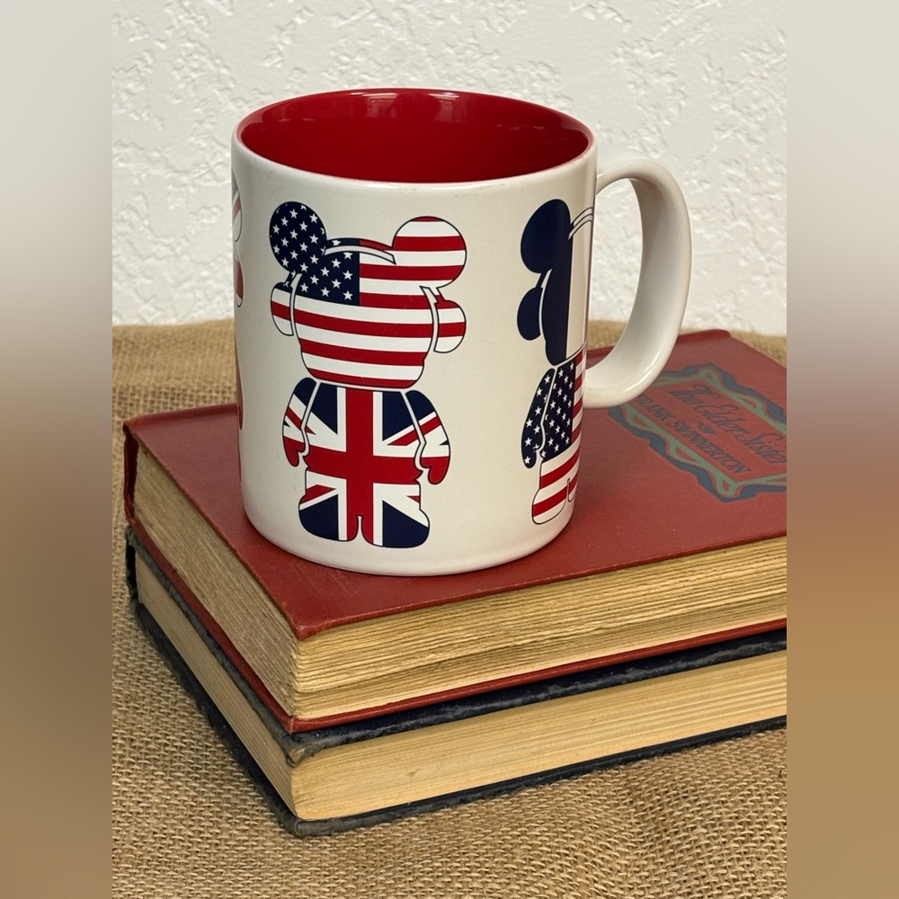 ✨Disneyland Paris Vinylmation Mickey Mug - Red, White and Blue Rare Collectible